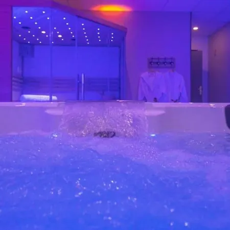 Loft Privatif Avec Jacuzzi Et Sauna Saint-Dizier Buitenkant foto